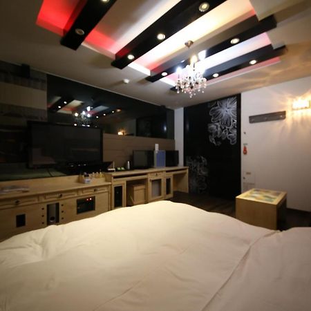 Dubai Hotel Daejeon Dış mekan fotoğraf