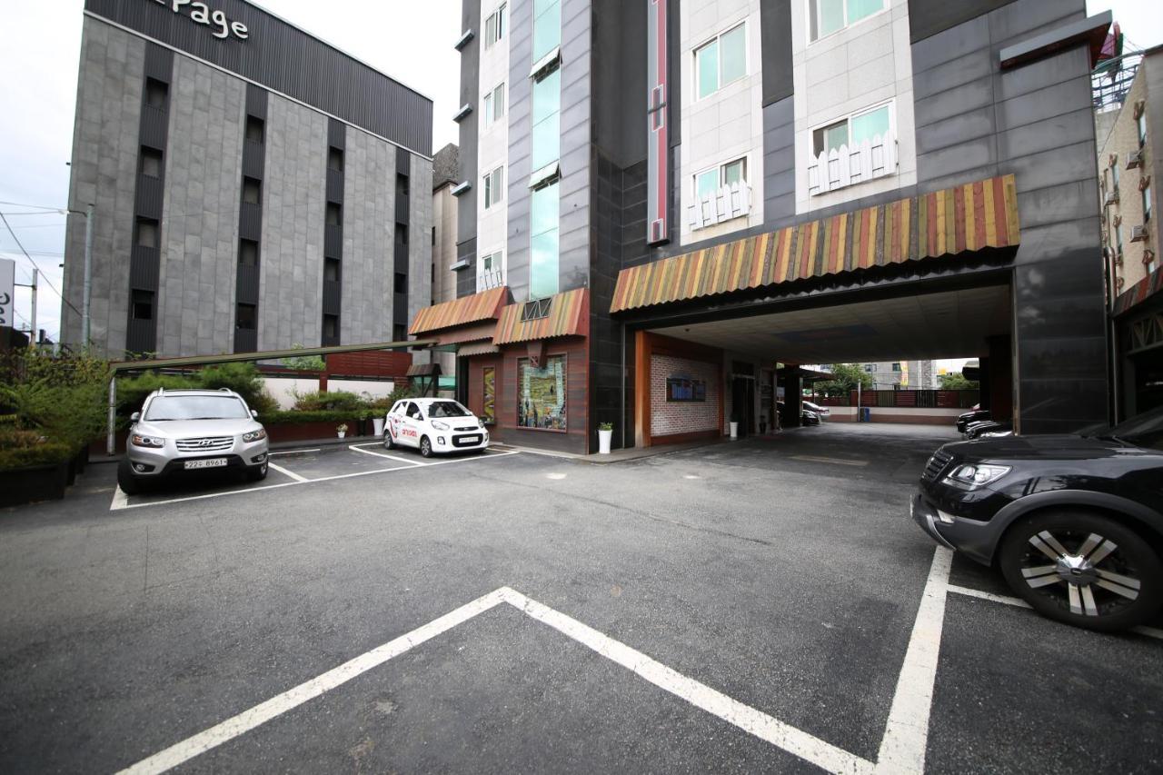 Dubai Hotel Daejeon Dış mekan fotoğraf